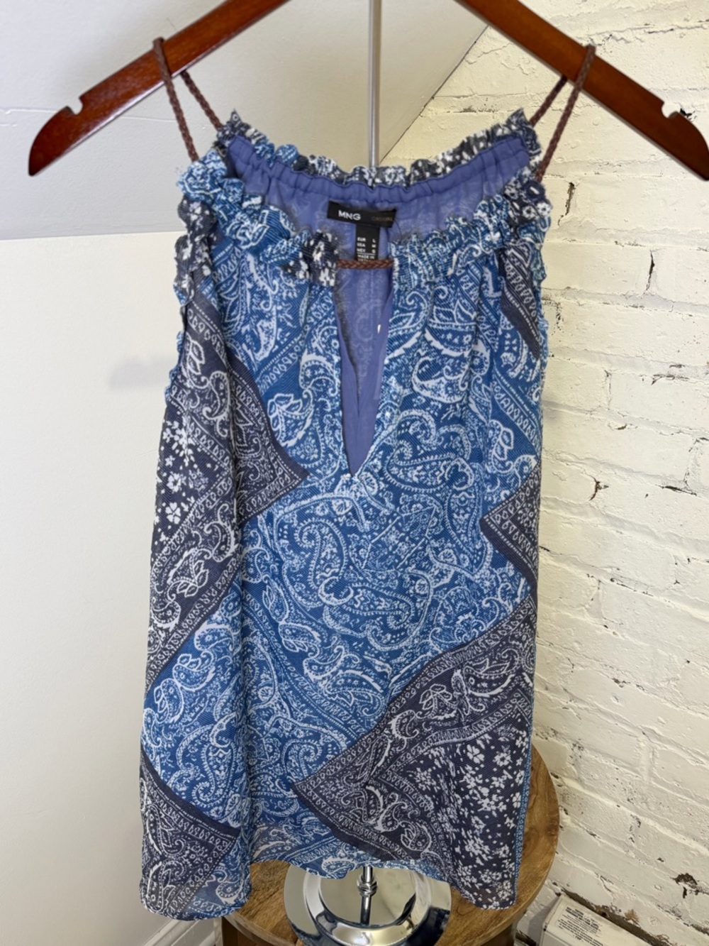 NWT Mango MNG Paisley Tank Top Braided Straps and Double V Neck Blue Boho Medium